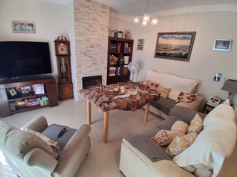 Foto 3d8be802-3244-4026-9437-c12f6d55d464. Chalet en Avenida de Rota Chipiona