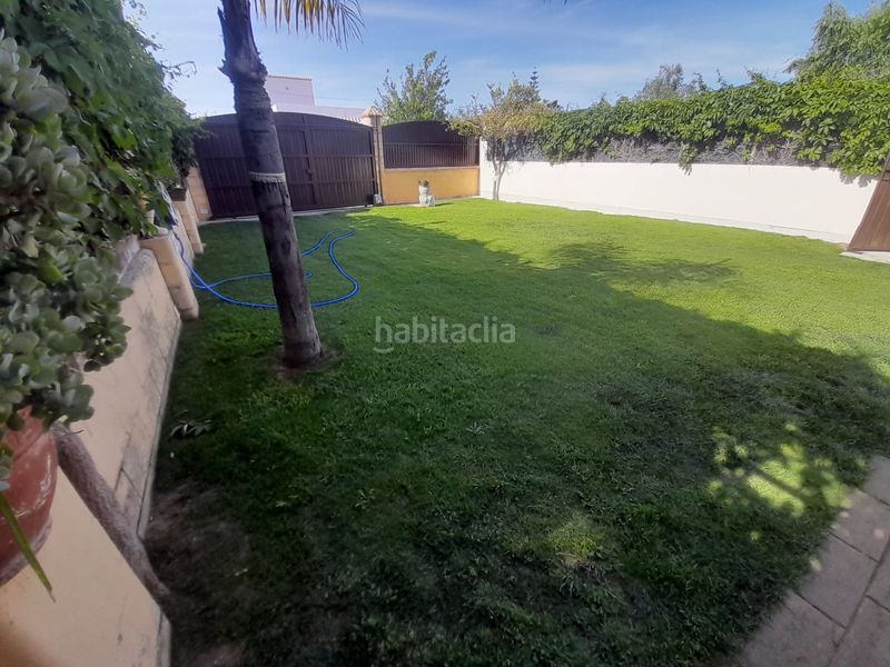 Foto d6f68e43-f90c-4b47-9841-599ff5b00ce0. Masía en Las Tres Piedras - Costa Ballena Chipiona