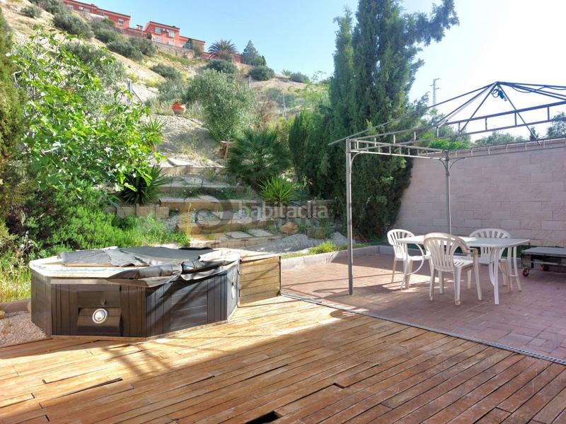 Foto 56ac80bf-af98-4298-a2dd-76c71020dd04. House with parking in Puente Tablas - Puente Nuevo - Cerro Molina Jaén