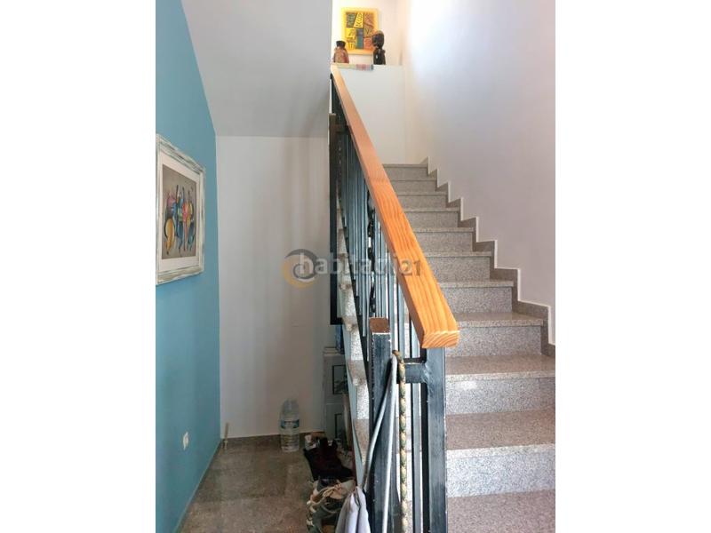 Foto 79a7d0ca-459a-4e02-9096-2337e353a70d. House with parking in Puente Tablas - Puente Nuevo - Cerro Molina Jaén