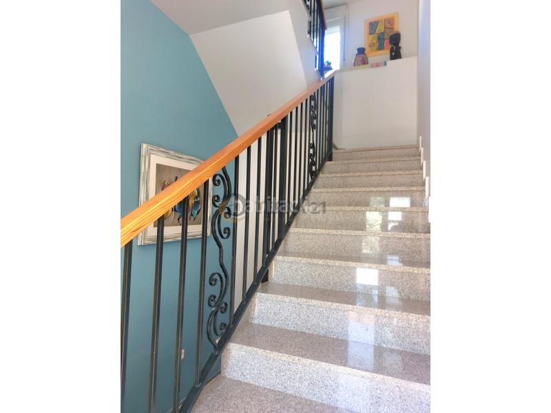 Foto 894f99d9-cb1c-43eb-8883-55a3968d752f. House with parking in Puente Tablas - Puente Nuevo - Cerro Molina Jaén