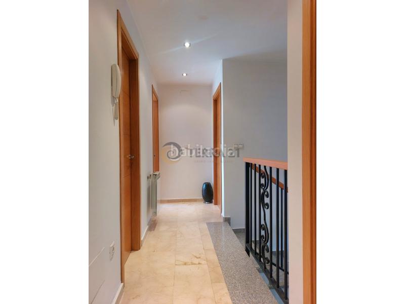 Foto 940e9b9c-bb0d-4c7e-899f-7b92fdcec237. House with parking in Puente Tablas - Puente Nuevo - Cerro Molina Jaén