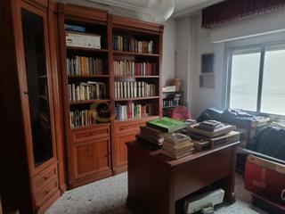 Pis  N/a. Piso 6 habitaciones venta martos
