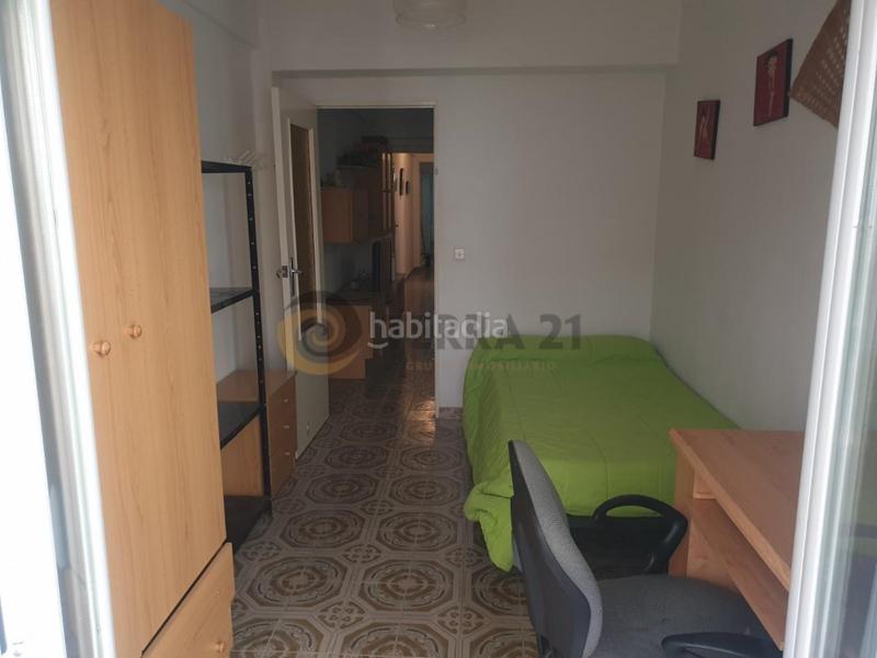 Foto 0aed1f79-e4a1-4e82-8c82-0f1c24ba84b6. Alquiler piso  4 habitaciones alquiler en Peñamefecit - Avda Barcelona Jaén