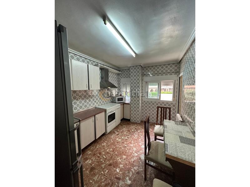 Foto e09f90e0-b872-4583-b644-bb92eb55eb5e. Location appartement avec piscine dans Belén - San Roque Jaén