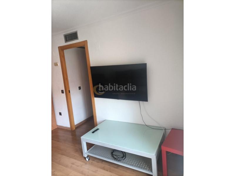 Foto 194e42a3-4cf1-4f6d-8ec9-cffe7fe72ba2. Lloguer pis amb piscina a Avda de Madrid - Pº de la Estación Jaén