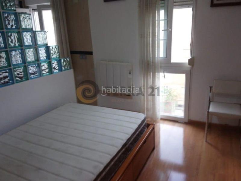 Foto 3bb779b8-cc18-4c15-8f29-a87960fe6a45. Lloguer pis amb piscina a Avda de Madrid - Pº de la Estación Jaén