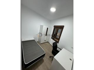 Location Appartement à Avda de Madrid - Pº de la Estación. Piso  alquiler jaén