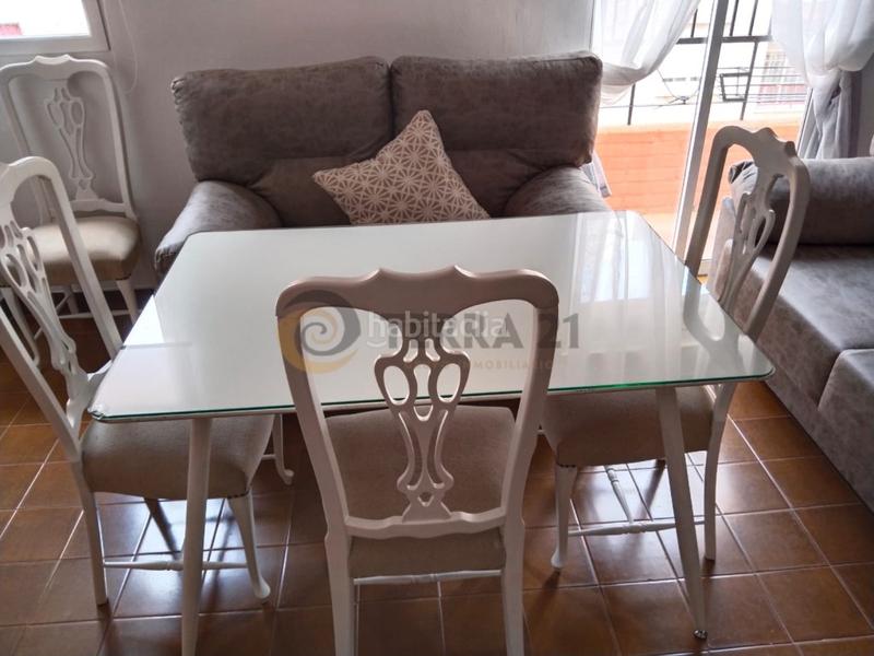 Foto d3282938-f3b7-45e0-8d39-f37508e66a07. Miete etagenwohnung in Peñamefecit - Avda Barcelona Jaén