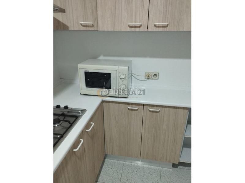 Foto 2a3bc4f5-1d69-4f9a-866d-1e169eba1323. Alquiler piso  4 habitaciones alquiler en Belén - San Roque Jaén