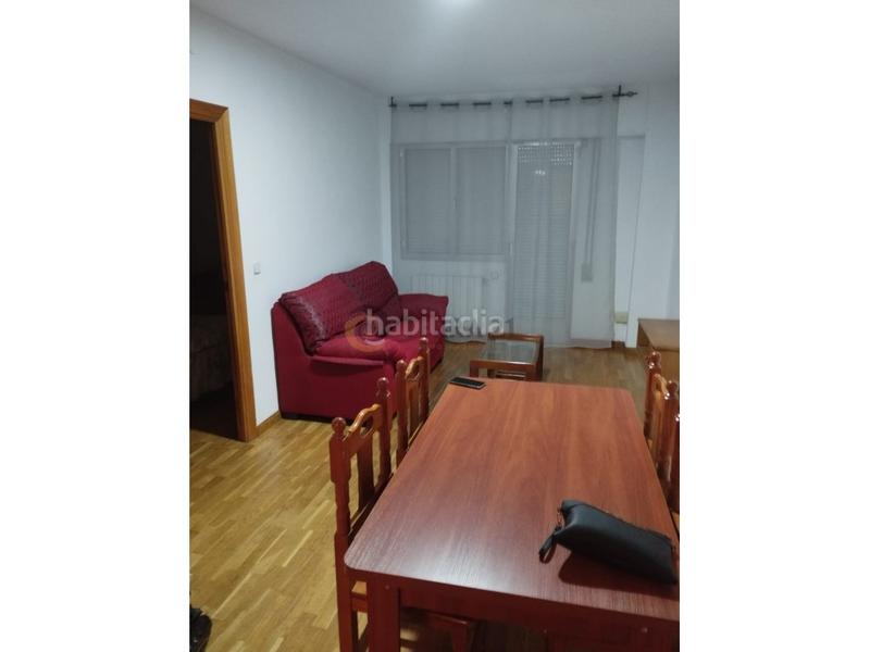 Foto b9d8b6cf-a1f8-4000-a187-524f820a87a7. Alquiler piso  4 habitaciones alquiler en Belén - San Roque Jaén