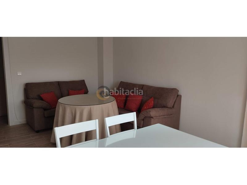 Foto 811099f9-cf81-4139-a868-8e9a819c40c4. Alquiler piso  4 habitaciones alquiler en El Valle - Universidad Jaén