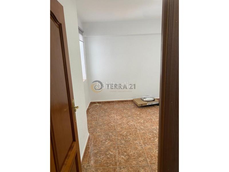 Foto 3f44d76b-754b-4896-8cb8-556f470bbbca. Alquiler piso  4 habitaciones alquiler en Peñamefecit - Avda Barcelona Jaén