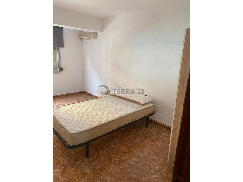 Foto 320a22a7-9939-481e-a95b-db85b5a9a518. Miete etagenwohnung in Peñamefecit - Avda Barcelona Jaén