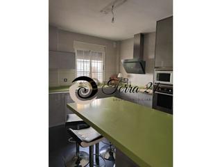Maison à Fuente Vaqueros. Casa 4 habitaciones venta fuente vaqueros