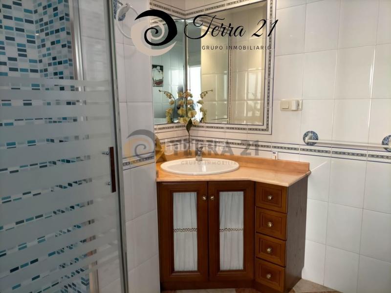 Foto e26f1f8e-420b-41ed-8c8d-777542906e5f. Piso  3 habitaciones venta en San Ildefonso - Catedral Jaén