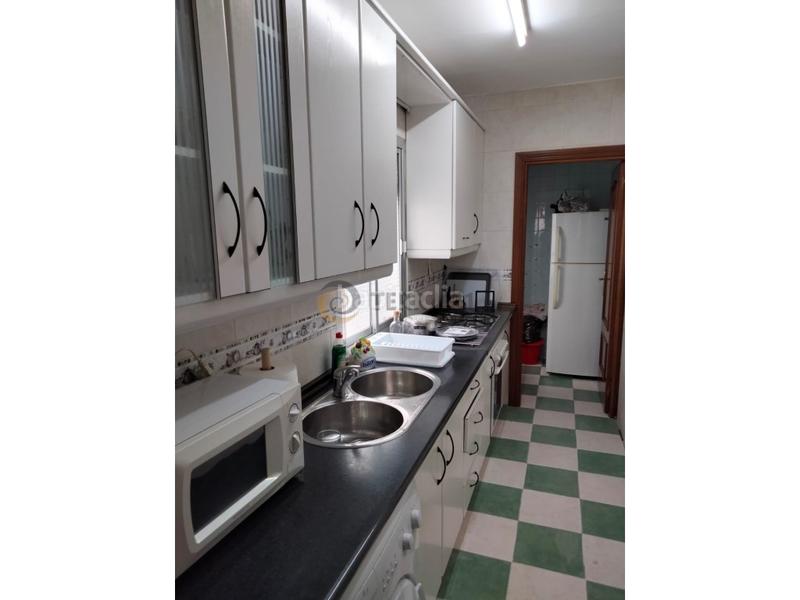 Foto 9711699d-3ad7-45f4-8e04-62da11801a8c. Alquiler piso  3 habitaciones alquiler en San Ildefonso - Catedral Jaén