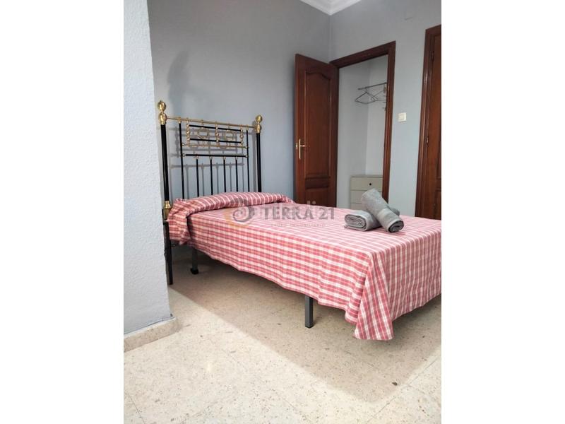 Foto 1344009b-3ffd-4fcc-8db3-6c7ab90693c9. Location appartement dans San Ildefonso - Catedral Jaén