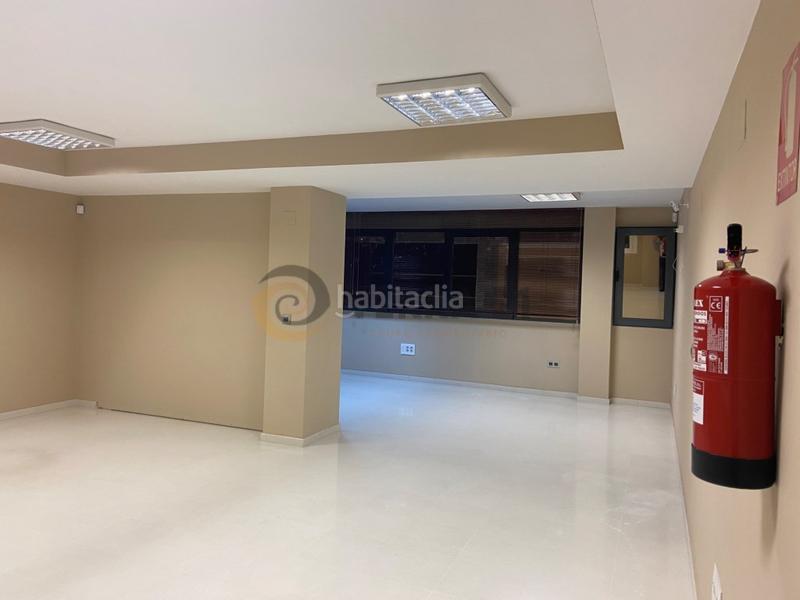 Foto 28d73a19-1586-46b6-8669-34e0c0a9d443. Lloguer oficina a Renfe - Bulevar 1ª y 2ª Fase Jaén