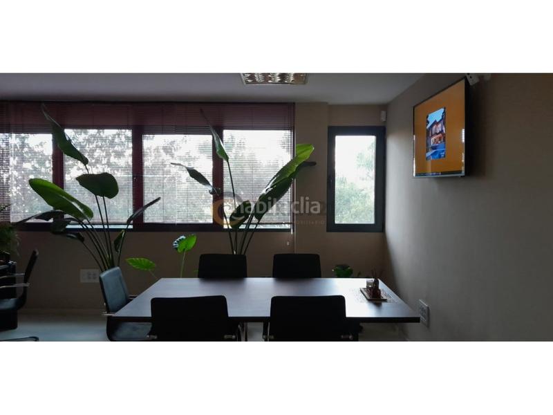 Foto 7b2cf3d6-92d4-45de-94e9-083590fbd722. Lloguer oficina a Renfe - Bulevar 1ª y 2ª Fase Jaén