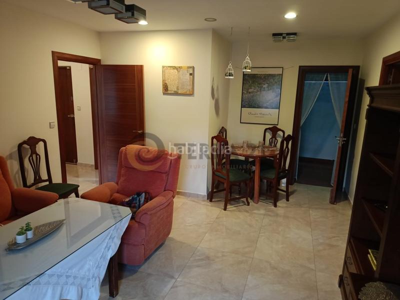 Foto 951114b3-efe5-4bef-9b1c-90d6fc3363e9. Alquiler piso  4 habitaciones alquiler en San Ildefonso - Catedral Jaén
