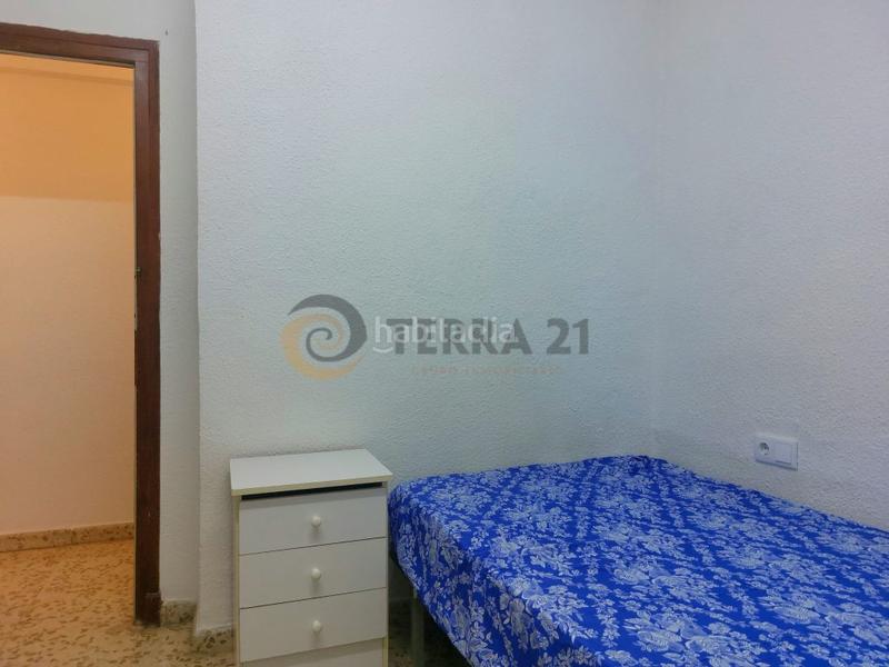 Foto b5d5b3c9-e063-4304-b4fe-87a5e02e03b6. Alquiler piso  4 habitaciones alquiler en Peñamefecit - Avda Barcelona Jaén