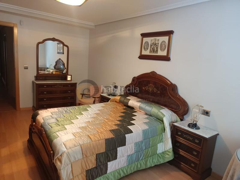 Foto 65d066b7-aa9d-4c4b-83e3-9a74e484e977. Alquiler piso  4 habitaciones alquiler en Avda de Madrid - Pº de la Estación Jaén