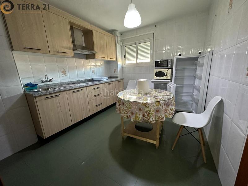 Foto e8588f2c-fb53-40db-a3c9-13bff2cc47a7. Rent flat in Belén - San Roque Jaén