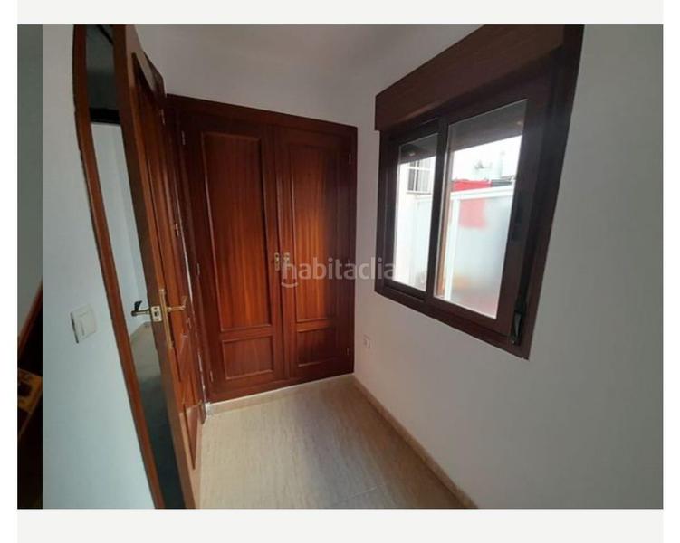 Foto 631cd90f-82e2-4b7a-9c92-97f457d061a4. Location duplex dans San Felipe - El Almendral - La Merced Jaén
