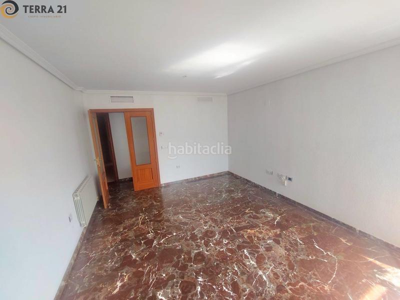 Foto b25d5e5e-6761-4649-9065-f92b1aa40252. Miete etagenwohnung mit heizung parking in Valdeastillas - Fuentezuelas Jaén