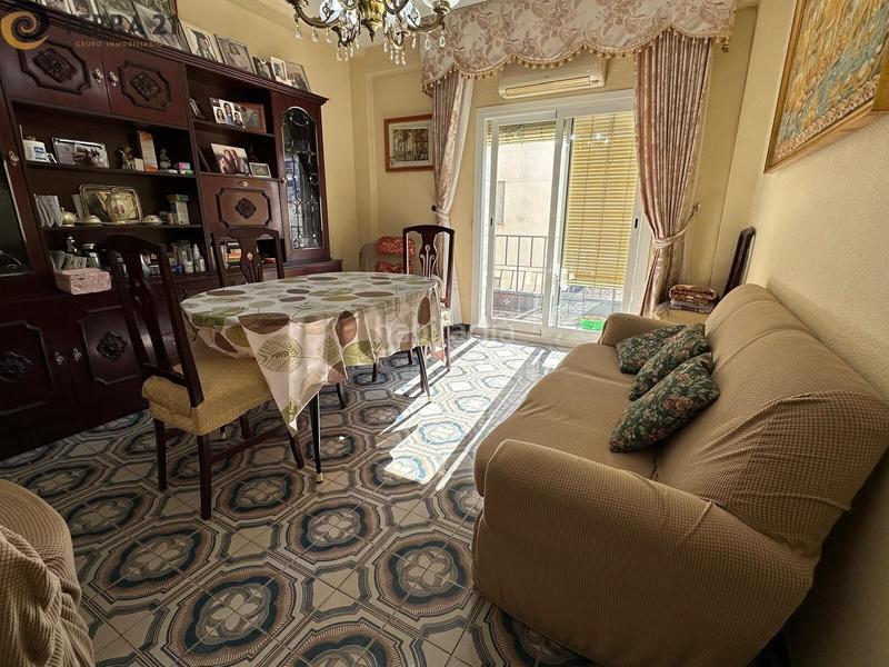 Foto 76c4d9db-58c3-4f06-9eb7-2dd76a03d29e. Piso oportunidad 75.000 euros en Peñamefecit - Avda Barcelona Jaén