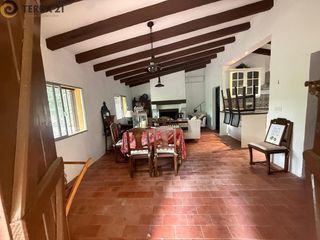 Masia a Villares (Los). Magnífica parcela en la pandera jaén