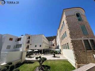 Location Appartement à Ctra. Circunvalación - La Magdalena. Piso en alquiler junto al teatro infanta leonor y hospital de ja