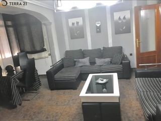 Miete Etagenwohnung in Belén - San Roque. Piso disponible para estudiantes en zona universitaria