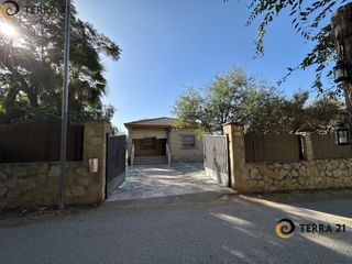 Chalet in Puente Tablas - Puente Nuevo - Cerro Molina. Chalet en cerro molina