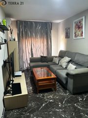 Rent Apartment in Valdeastillas - Fuentezuelas. Apartamento en alquiler en las fuentezuelas