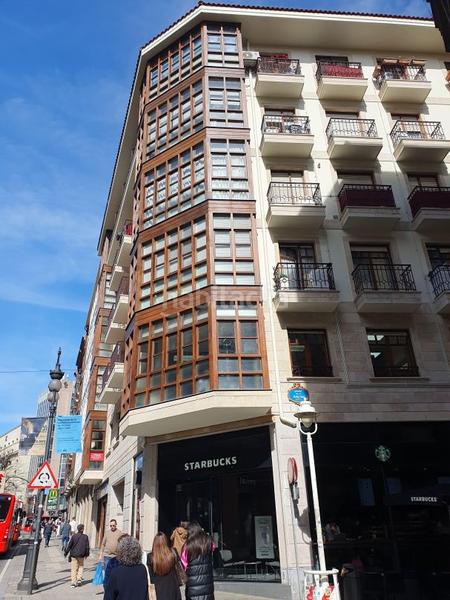 Foto 447d00a4-83c3-4999-b013-ad06ed0aebd8. Bureau avec chauffage parking dans Plaza Circular Bilbao