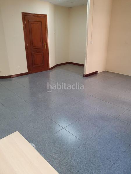 Foto b62d00ff-8901-4802-a82f-a70f14a77de2. Bureau avec chauffage parking dans Plaza Circular Bilbao