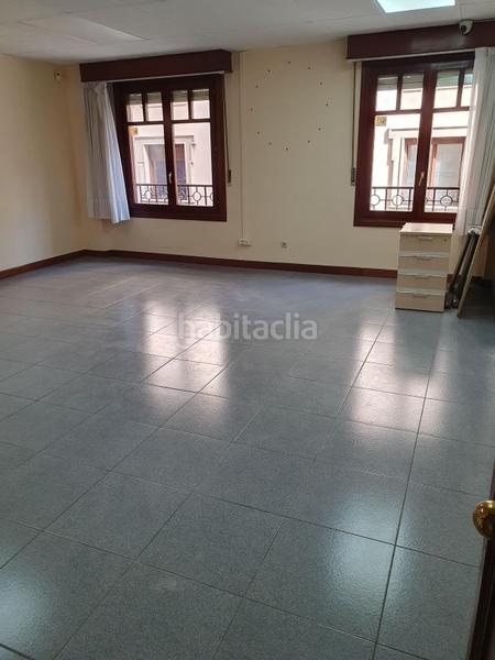 Foto ddb3e340-6224-48c7-a783-7bd3ed9f9611. Ufficio con riscaldamento parcheggio in Plaza Circular Bilbao