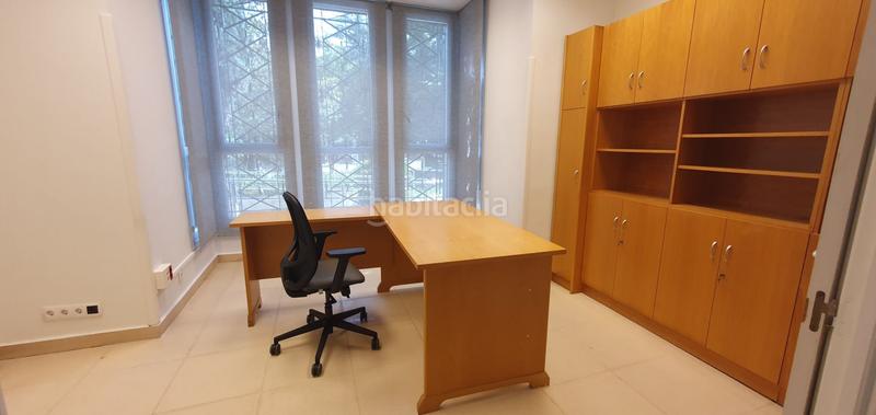 Foto f9719e7e-fc81-4a2e-8041-a87980b3cea6. Location bureau avec chauffage dans Begoña Bilbao