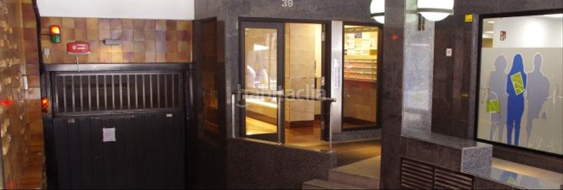 Foto b71e254a-476d-423c-aa9f-b24023fe8220. Location bureau avec chauffage parking dans Albia Bilbao