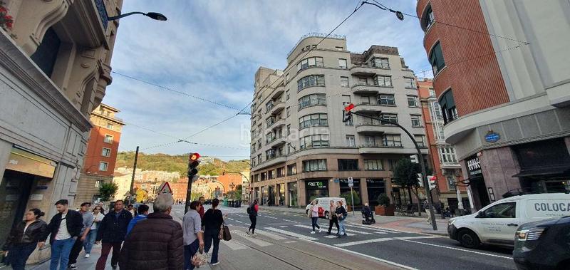 Foto 69b525e3-506b-480a-b3ec-e2e9847f0ac4. Lloguer local comercial a Albia Bilbao