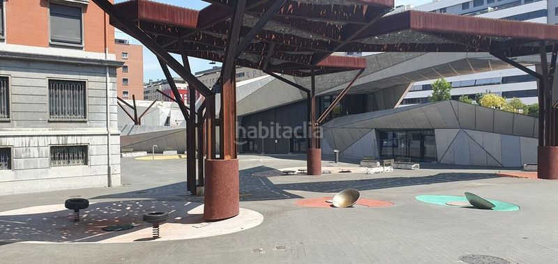 Foto ce0517fd-5eab-41b6-a88e-34f20fdd5bf4. Pis amb calefacció piscina a Lutxana - Llano Barakaldo