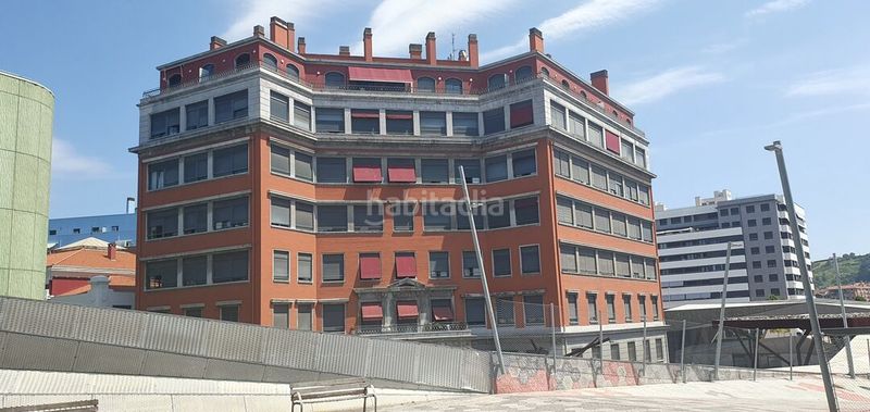 Foto ee6bcda8-cf5d-4916-a102-de78ecf07fb5. Pis amb calefacció piscina a Lutxana - Llano Barakaldo