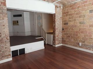 Business premise in Avinguda de la Riera de Cassoles