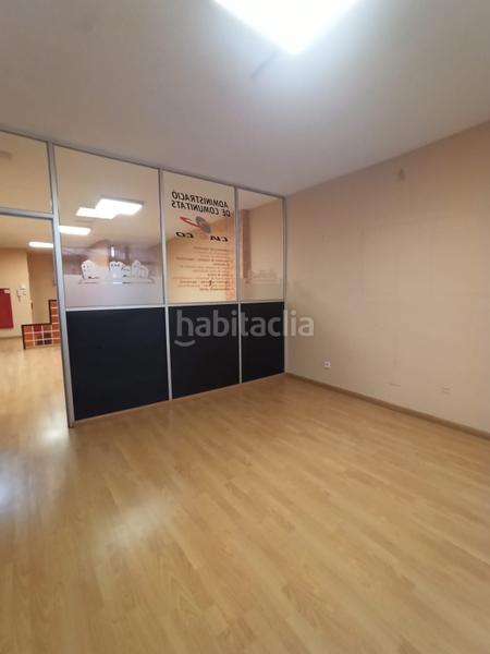 Foto 48c8bb34-f7c4-4c00-9911-ba01b1418fb7. Affitto ufficio in avinguda de la constitució 180 in Castelldefels