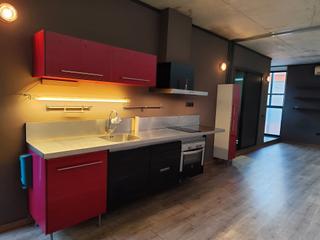 Location Loft  Carrer d'arnús. Loft en perfecto estado y muy luminoso en el centro de badalona