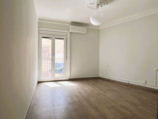 Pis a Carrer de Jovellanos 5