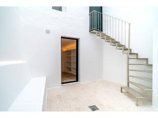 Maison à Dalt Sant Joan-Plaça Eivissa. Casa en planta baja y altillo con patio y terraza en el centro d