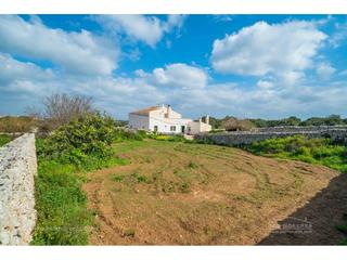 Masia a Sant Lluís-S´Ullestrar-Torret. Casa de campo con encanto para reformar en el caserío de torret